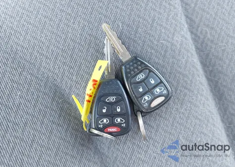 2006 Chrysler Town & Country Touring z USA, uszkodzony, nr VIN 2A4GP54L36R806029